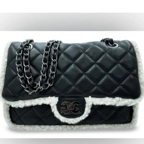 NWT Gilda Paris Quilted Fur Baguette Bag | SHIPS OUT SAME DAY or NEXT DAY - Picture 1 of 7